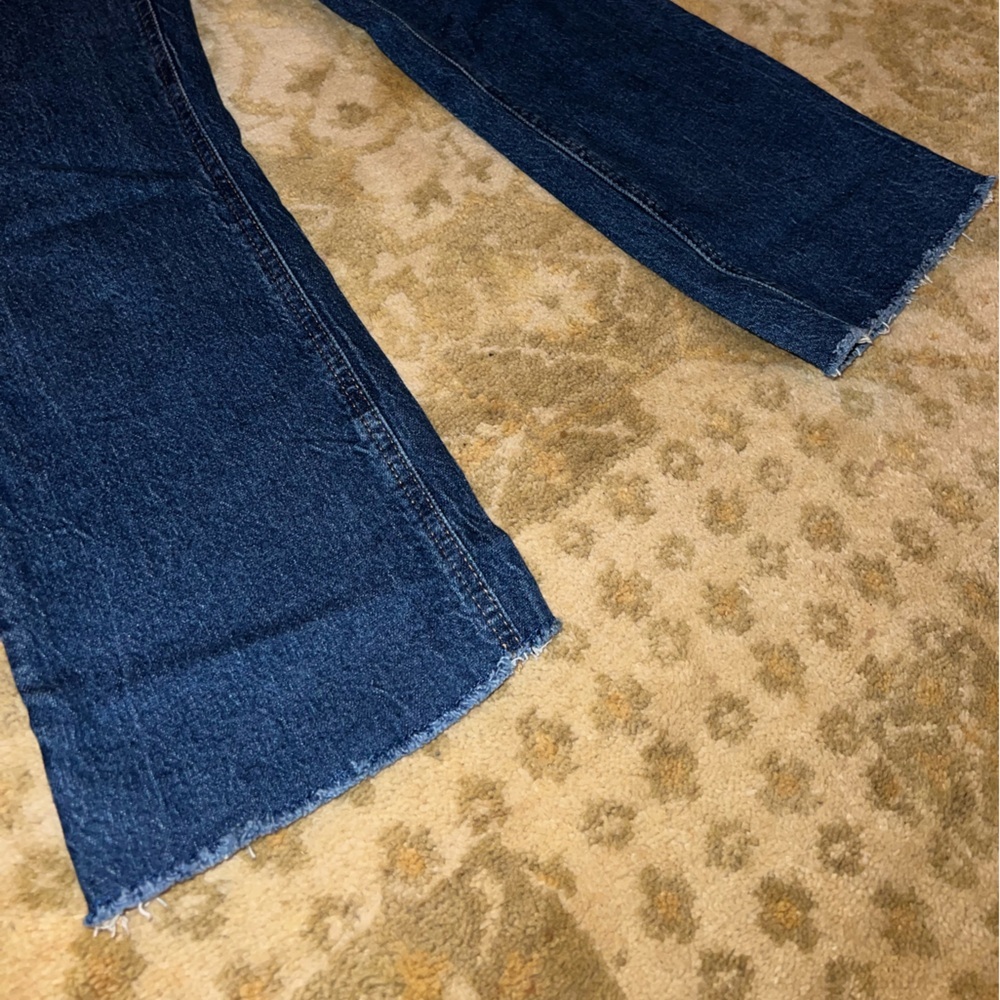 J.crew Demi Boot Cut Crop Jean cut off size 27P - Picture 2 of 5